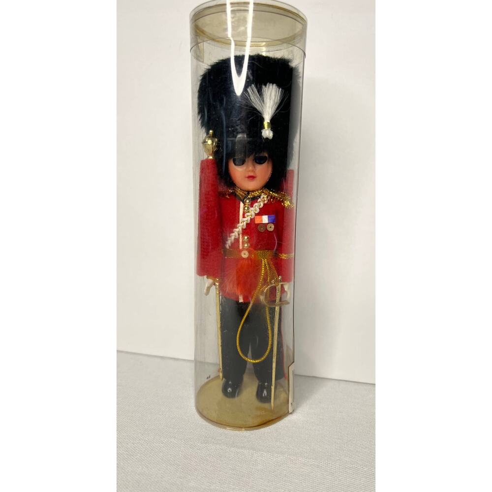 Vintage Soldier 8" Doll Collectible Beefeater Queens Guard New  Sealed Container